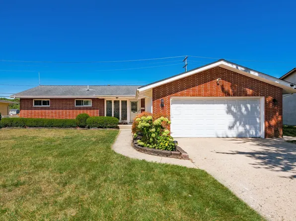 1376 Fahlander Dr N, Columbus, OH 43229