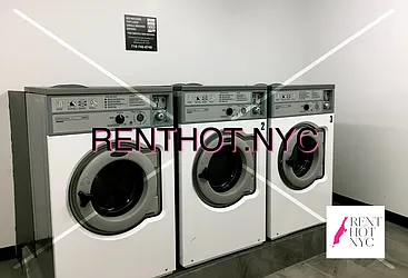 Rented by Weissman Realty