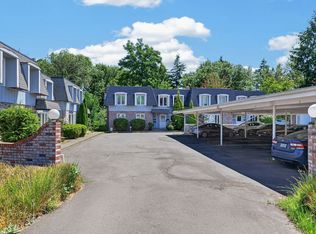11204 SW Bel Aire Ln, Beaverton, OR 97008