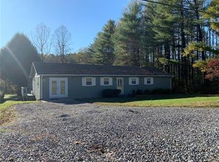 4881 Celia Creek Rd, Lenoir, NC 28645