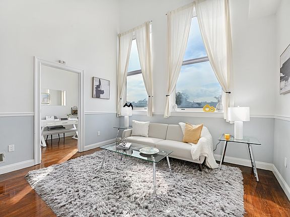 2nd image of 60 Erie St APT 303
