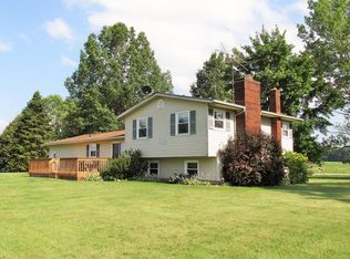 4448 Fulton Rd, Smithville, OH 44677