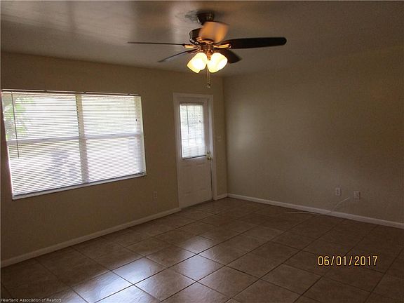 3rd image of 1701 Buck St