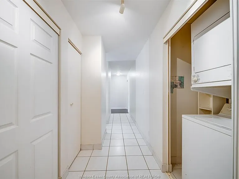 540 Ouellette Ave #5B — Photo 29