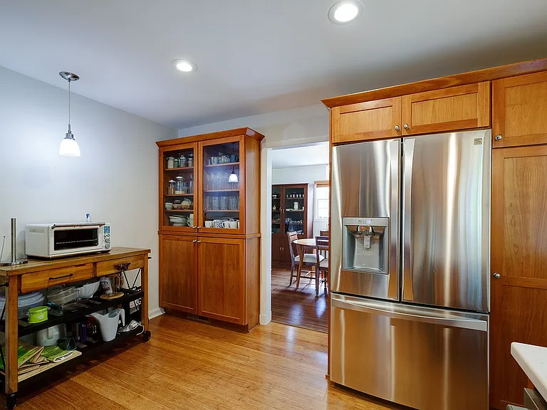 9420 Holland Ave — Photo 17