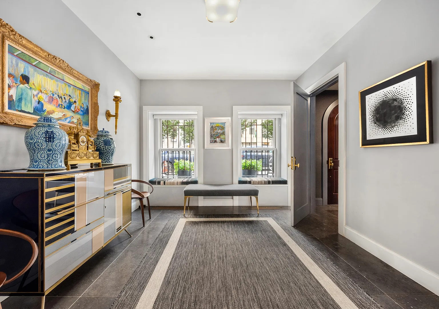 414 East 50th Street — Photo 2