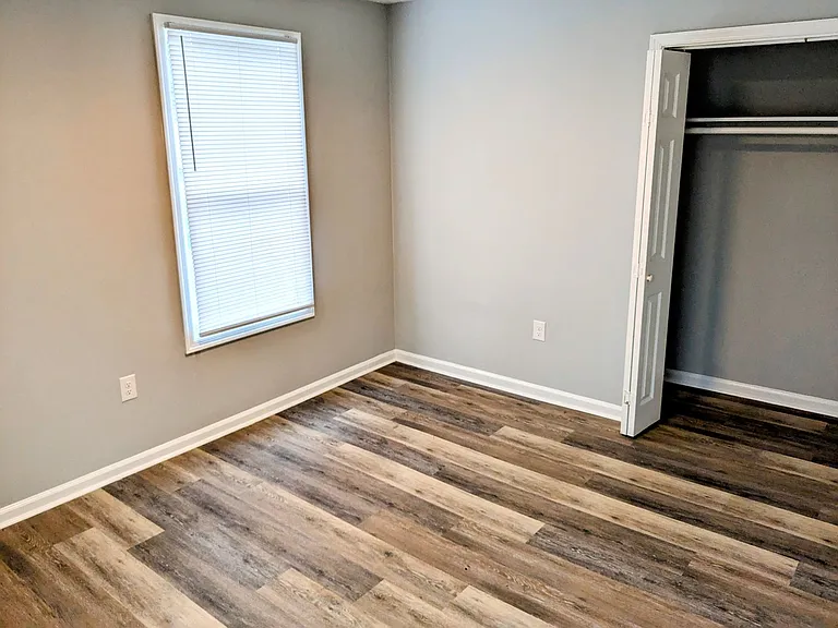 Park Northside Apartments — Photo 48