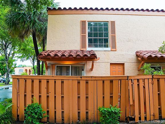 3rd image of 7235 Miami Lakes Dr APT C1