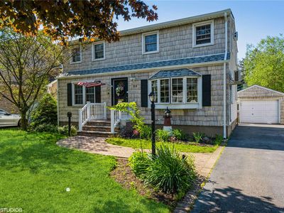 35 Brenner Ave, Bethpage, NY, 11714