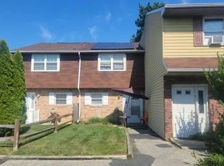 85 La Cascata, Clementon, NJ 08021
