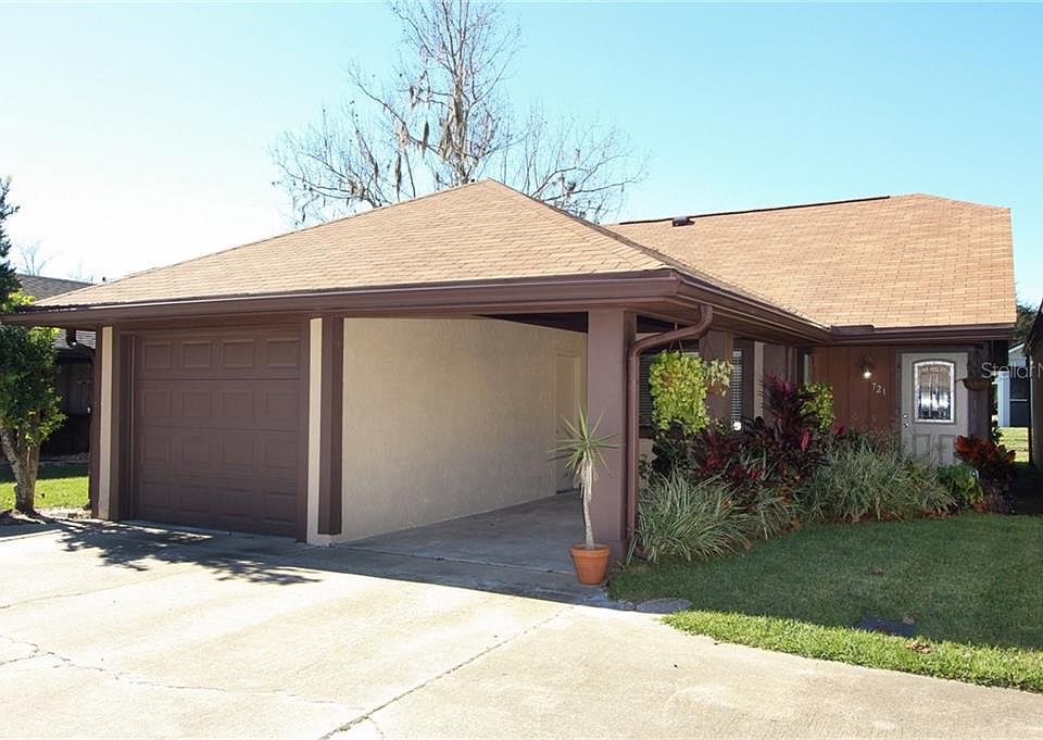 1st image of 721 Lakeside Dr