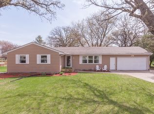 61 Marquette Ave, North Mankato, MN 56003