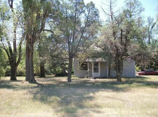 621 W Arthur Ave, Stafford, KS 67578