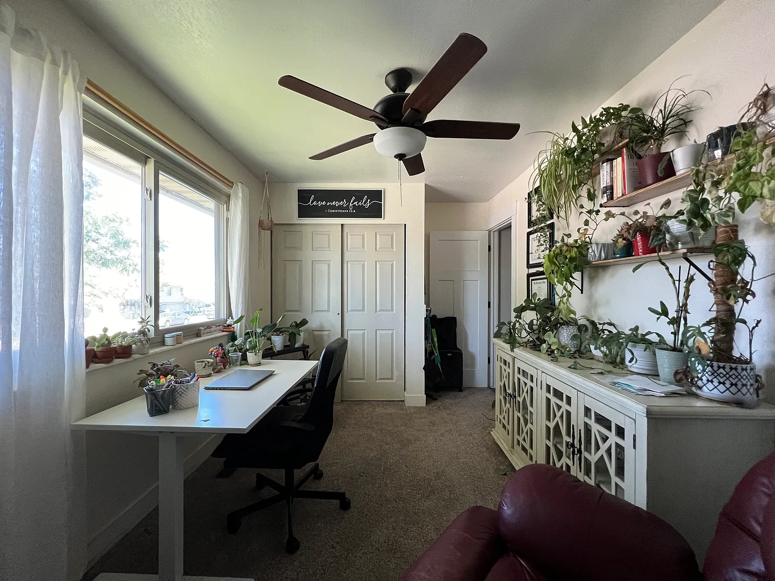 5 bed, 1900 sqft, $775 — Photo 3
