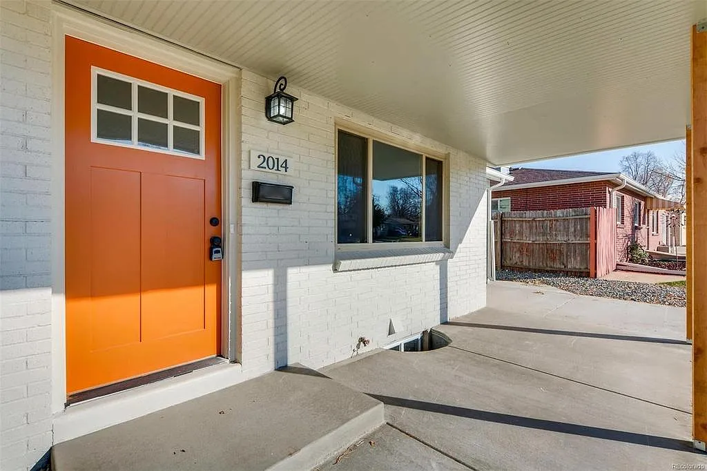 4 bed, 2192 sqft, $3,500 — Photo 3