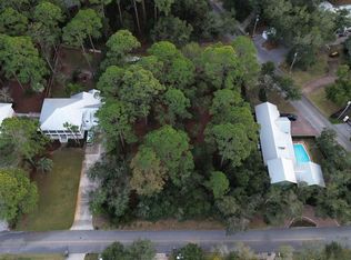 11 Bay Circle Dr, Santa Rosa Beach, FL 32459