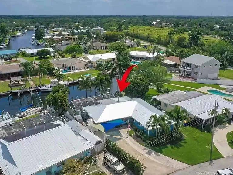 1744 SW Boatswain Pl — Photo 45