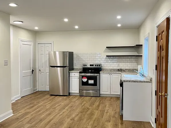 17 Judas St, Easton, MD 21601