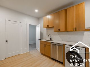 2301 N Leavitt St FRONT 1, Chicago, IL 60647