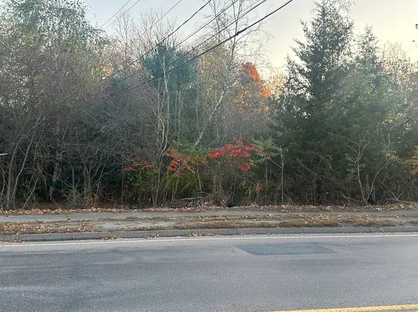 0 Dean St, Norwood, MA 02062