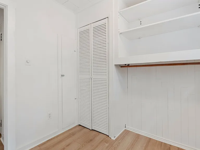 2040 S Pearl St — Photo 17