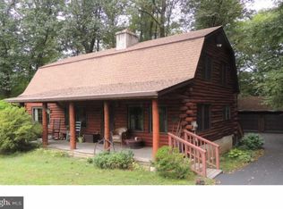 21 Warwick Cir, Pottstown, PA 19465