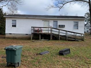 100 Horne St, Clinton, SC 29325