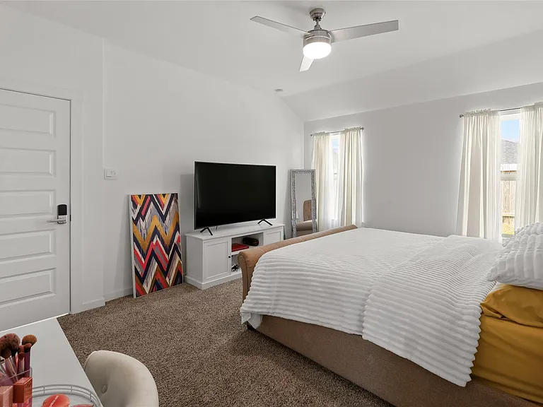 2908 Misty Elm Ln — Photo 15