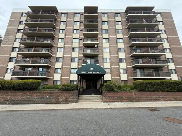 10 Williams St APT 34, Watertown, MA 02472