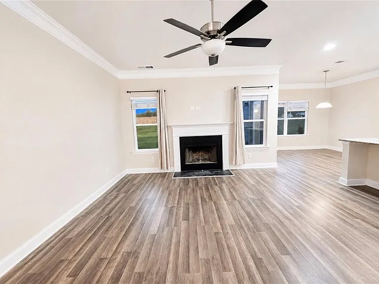 757 Laurel Cove Dr — Photo 7
