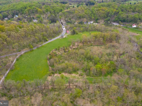 2445 Charlestown Rd, Phoenixville, PA 19460