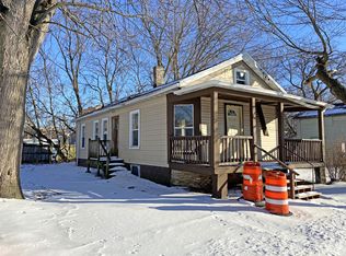 1317 Terrace Ave, Racine, WI 53403