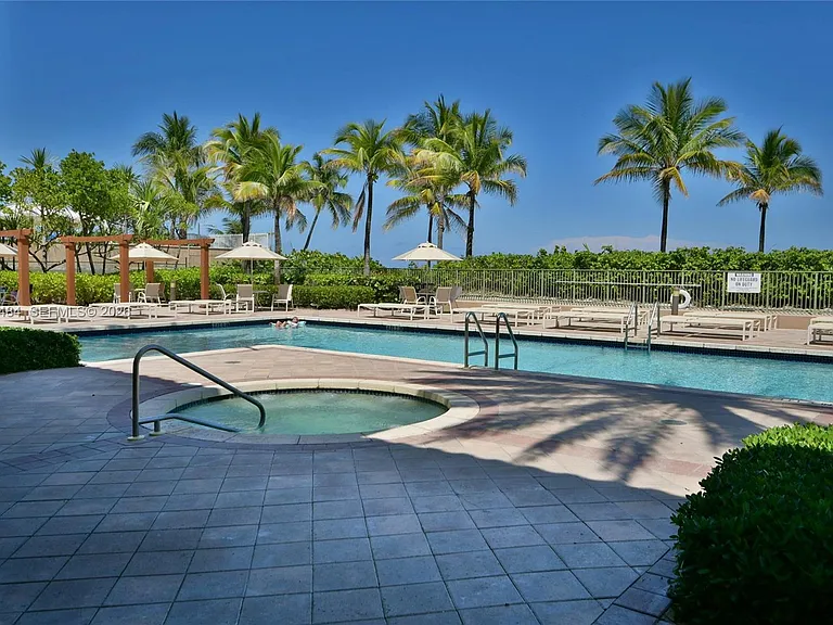 2080 S Ocean Dr #1711 — Photo 58