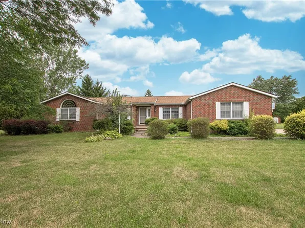 33860 Brokaw Rd, Columbia Station, OH 44028