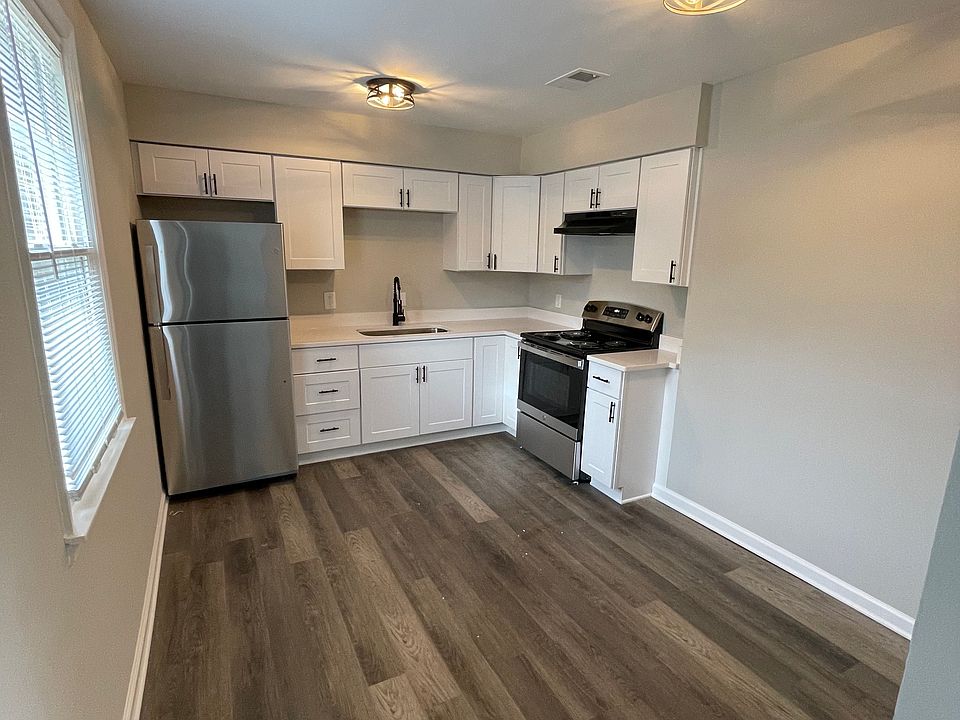 1st image of 4116-4118 Hunting Dr #4116
