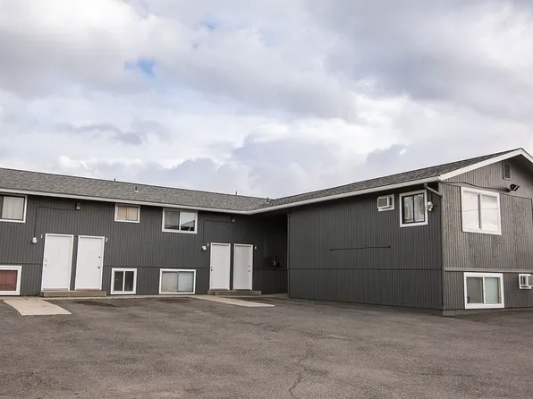 3004 E Boone Apartments