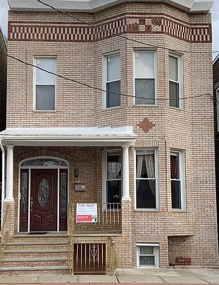 1306 Central Ave #2 — Photo 9