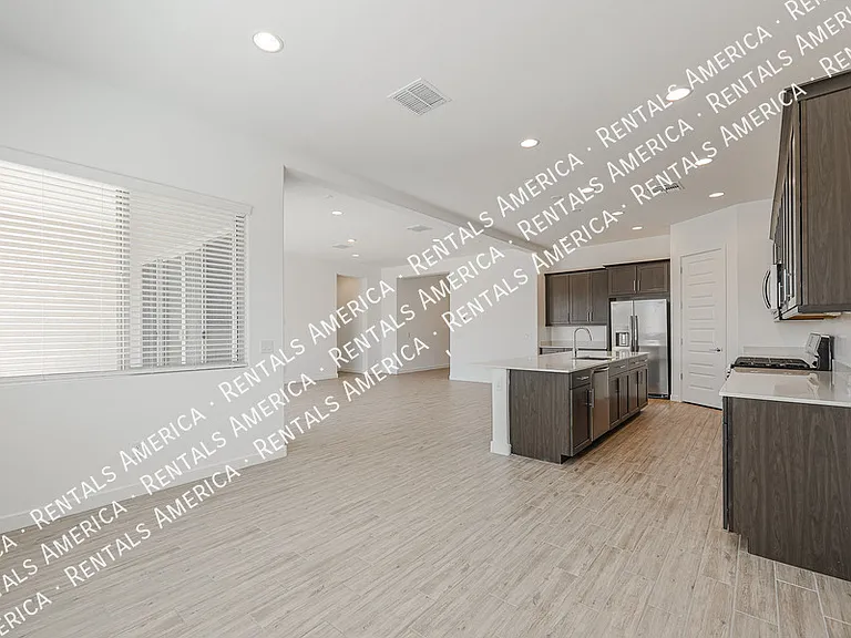 2631 W Pecan Rd — Photo 14