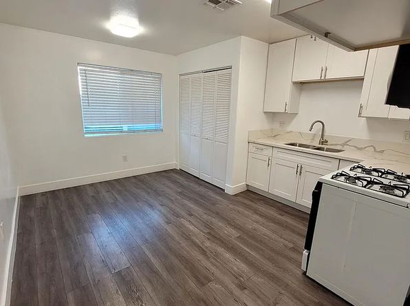 25207 Frampton Ave #1