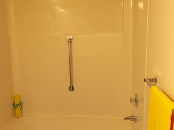 3rd image of 1817 S Nantucket Dr APT 108