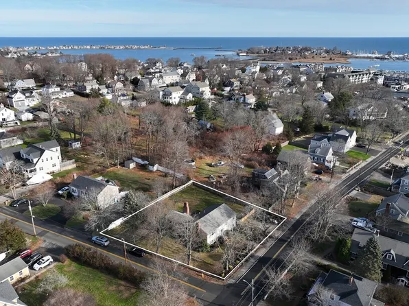 42 Brook St, Scituate, MA 02066