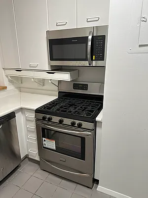 Rented by Aliya Global Realty Inc. | media 15