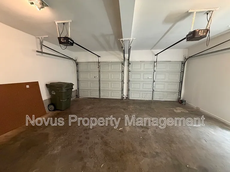 214 Farmington Trce — Photo 29