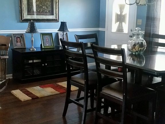 entry/dining