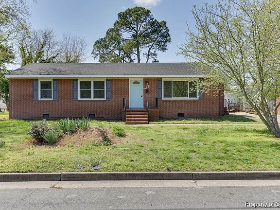2nd image of 17 Briar Dr