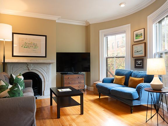 4th image of 97 Waltham St APT 4