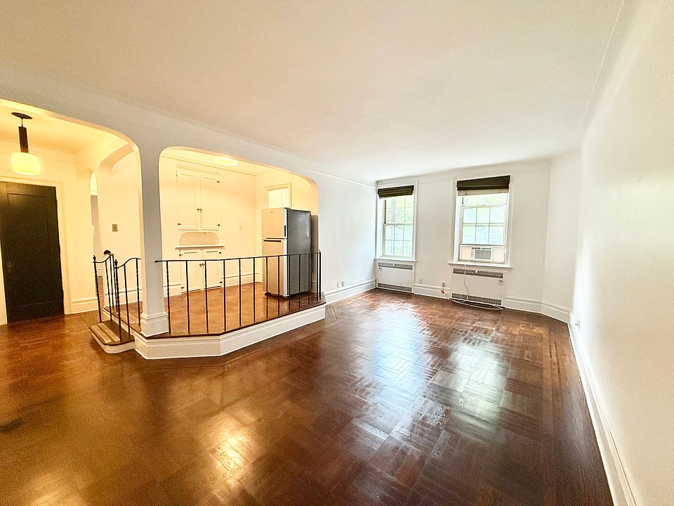 1st image of 145 Hicks St APT A23