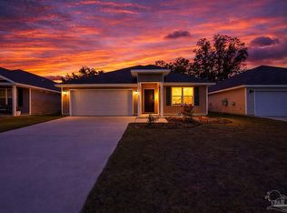 2351 Kirkwood Dr, Cantonment, FL 32533