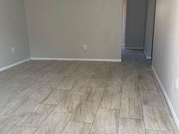 4th image of 3705 N 57th St APT A