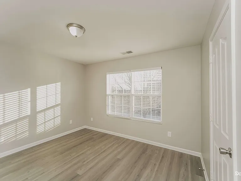 13836 Millers Creek Ln — Photo 7